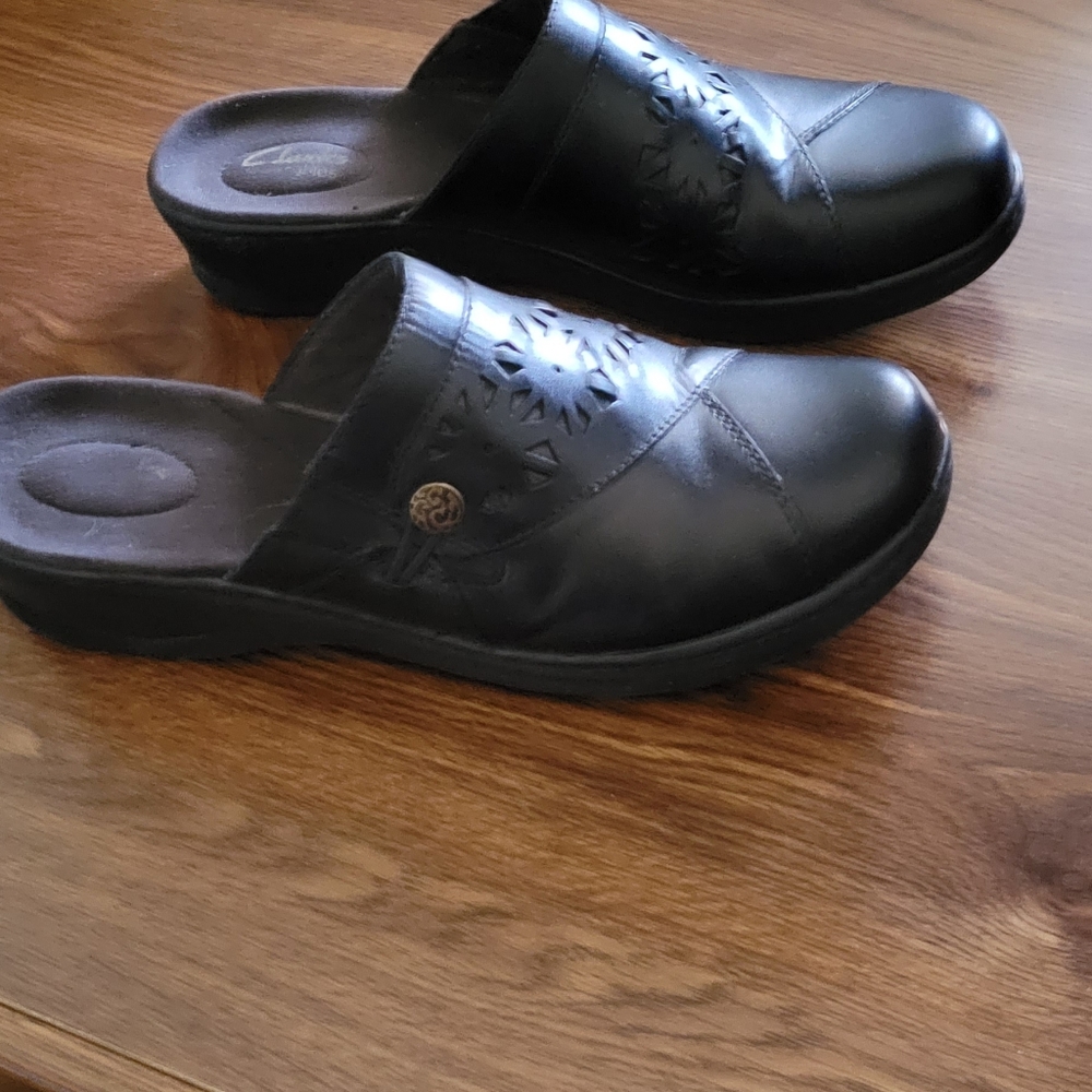 Women's Clark shoes.